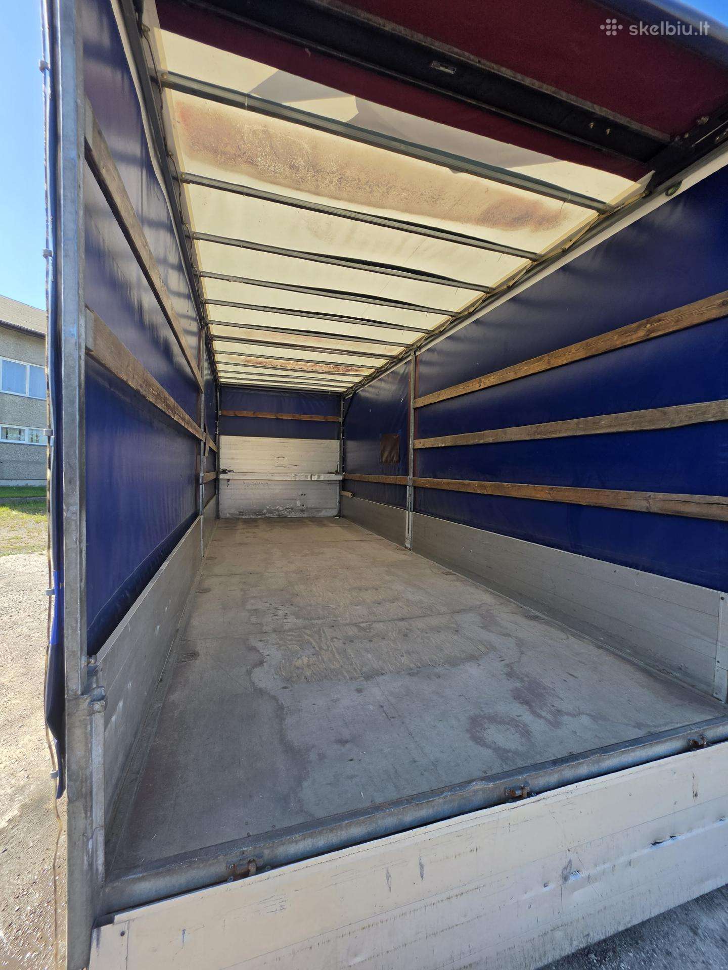 Humbaur, dropside with tarpaulin
