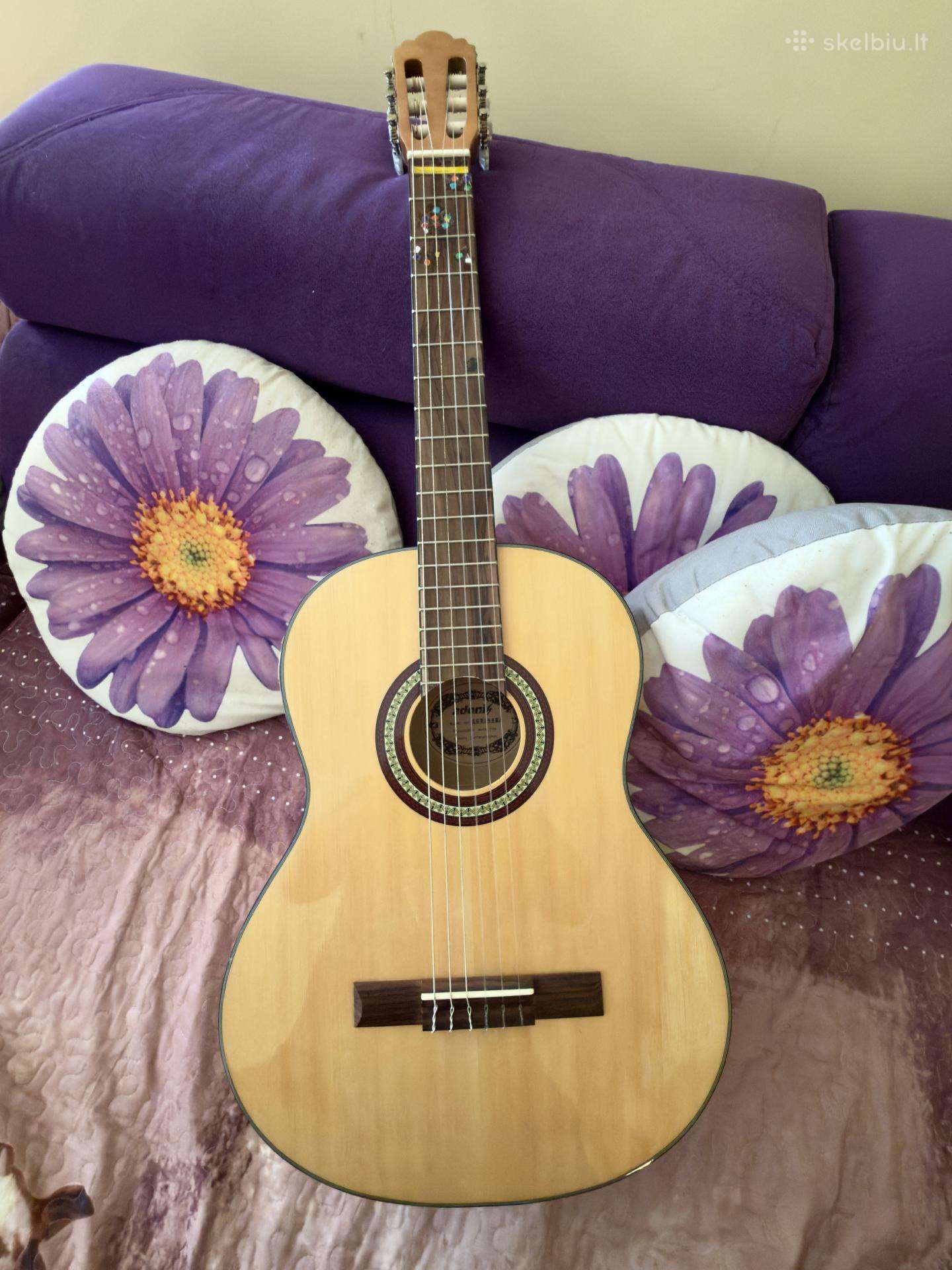 Adonis Agw198na klasikinė gitara