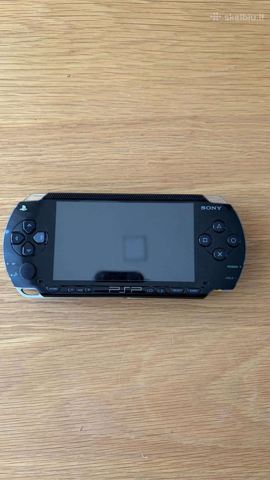 Sony PSP 1000 + priedai (moded, su žaidimais)