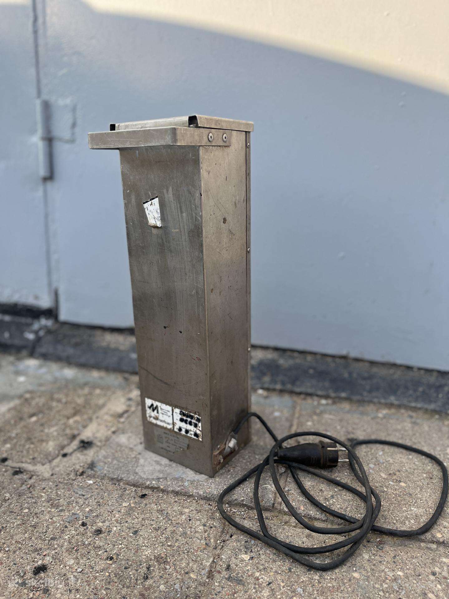 Krosnelė elektrodų džiovinimui Snol 4,9/100