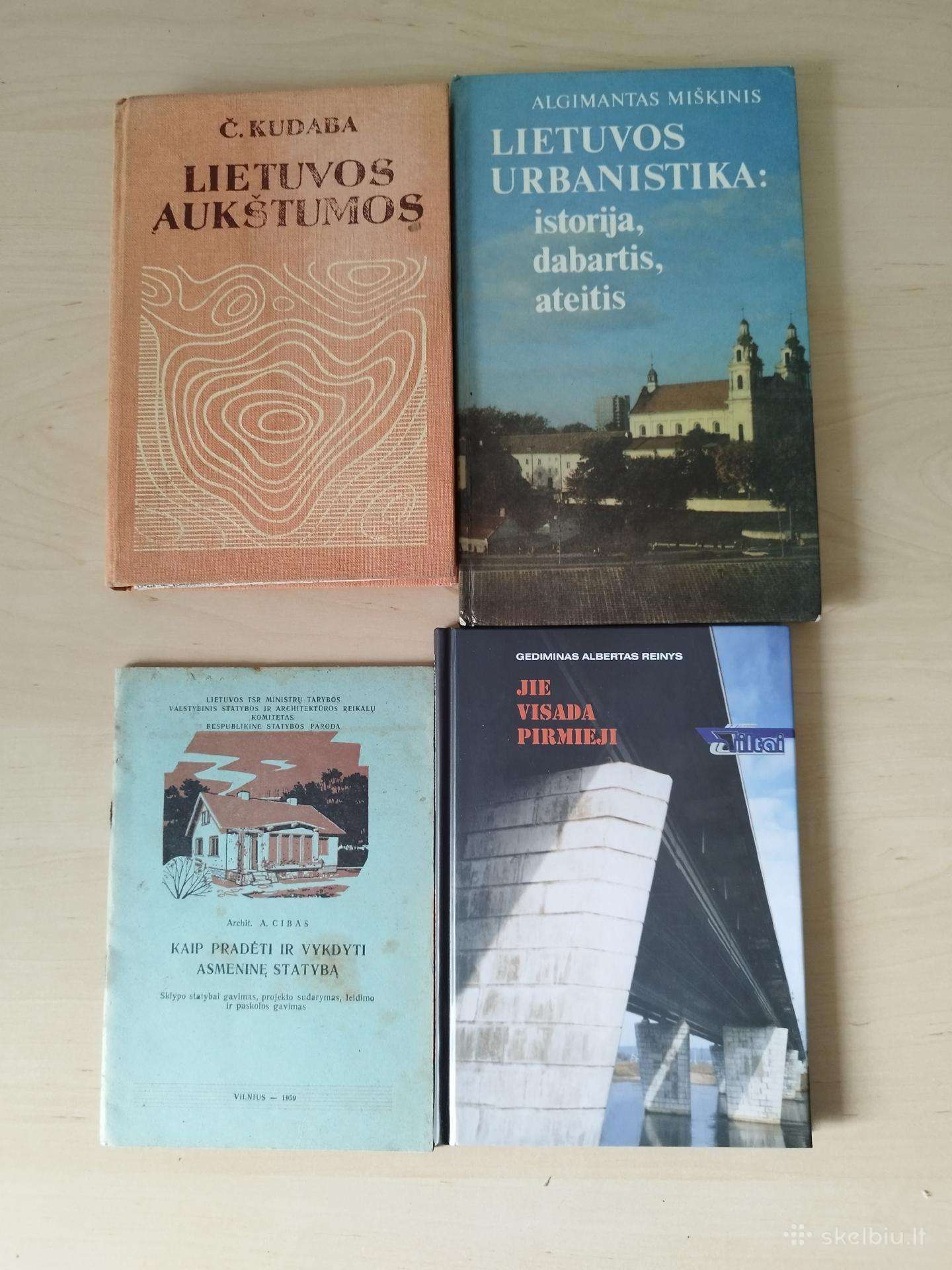 Keturios knygos