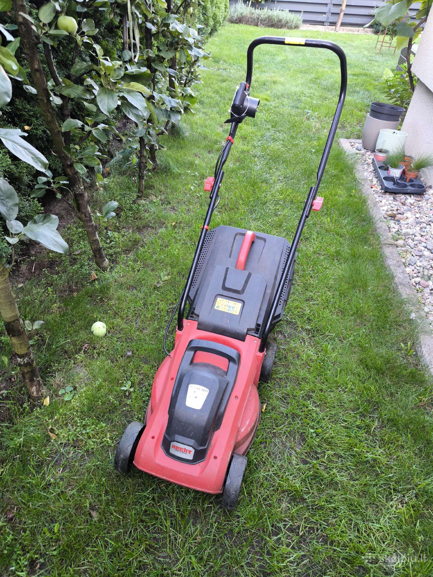 Žoliapjovė 1200w