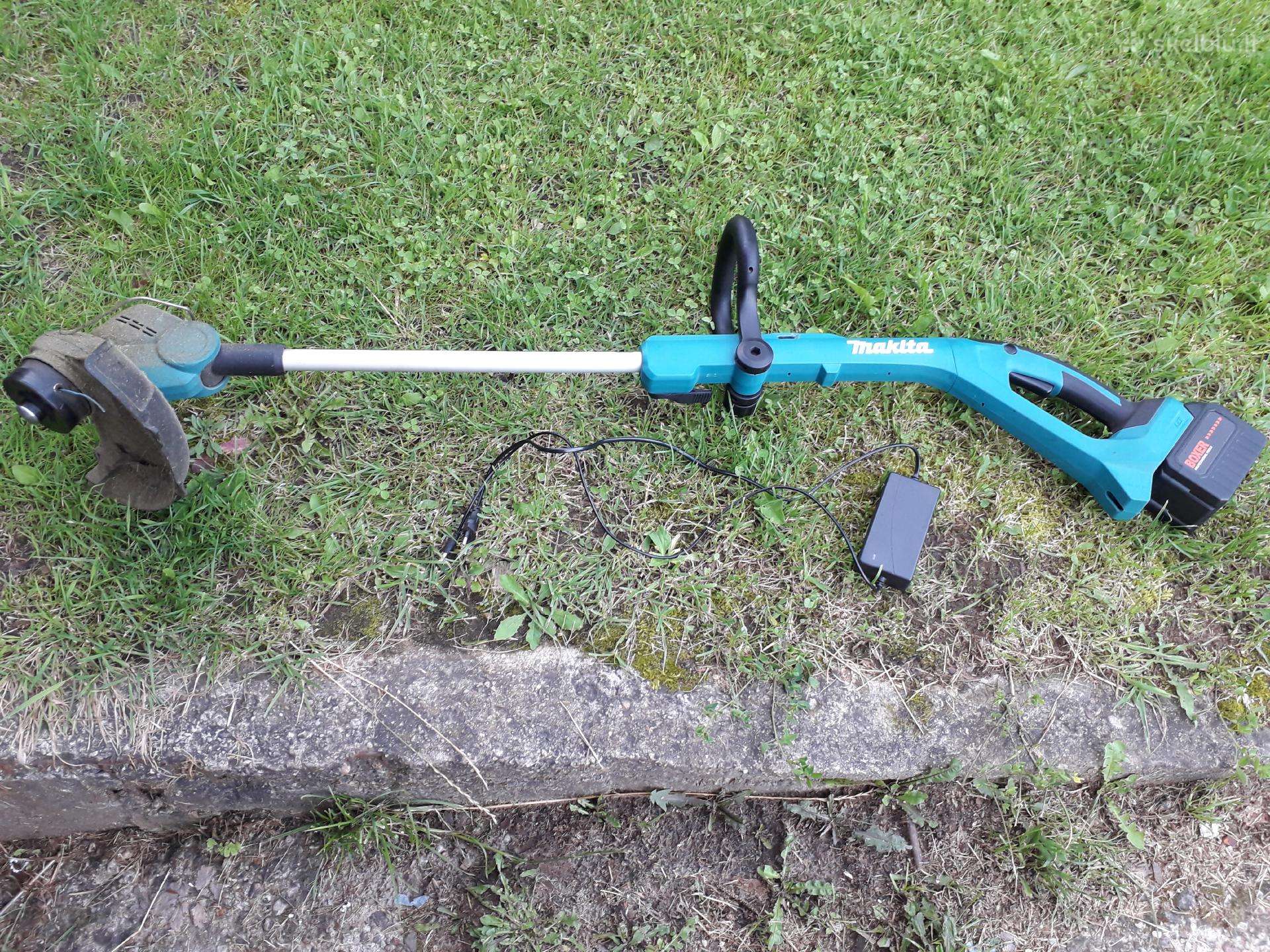 Akumuliatorinis trimeris makita