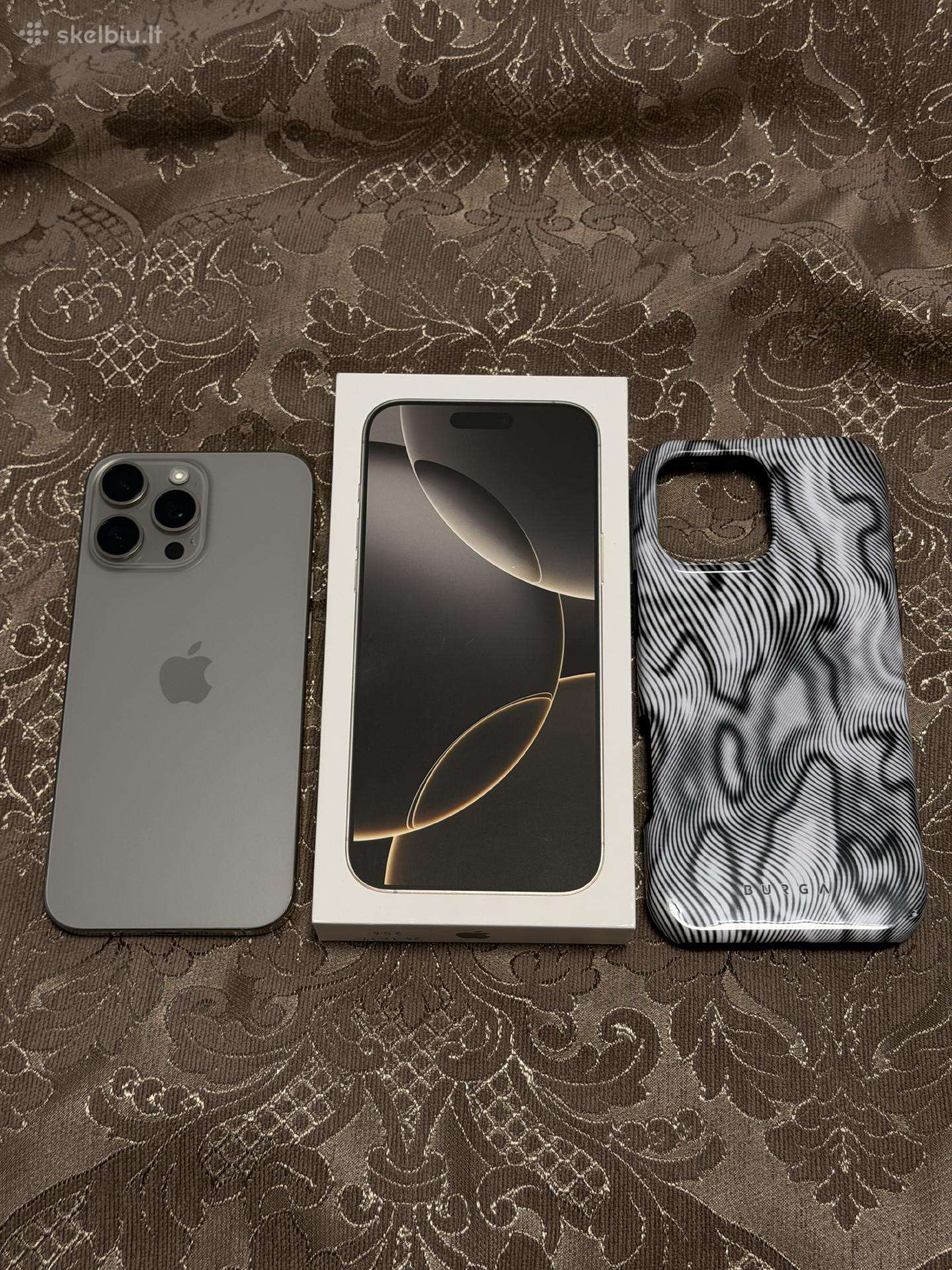 iPhone 16 pro max 256gb