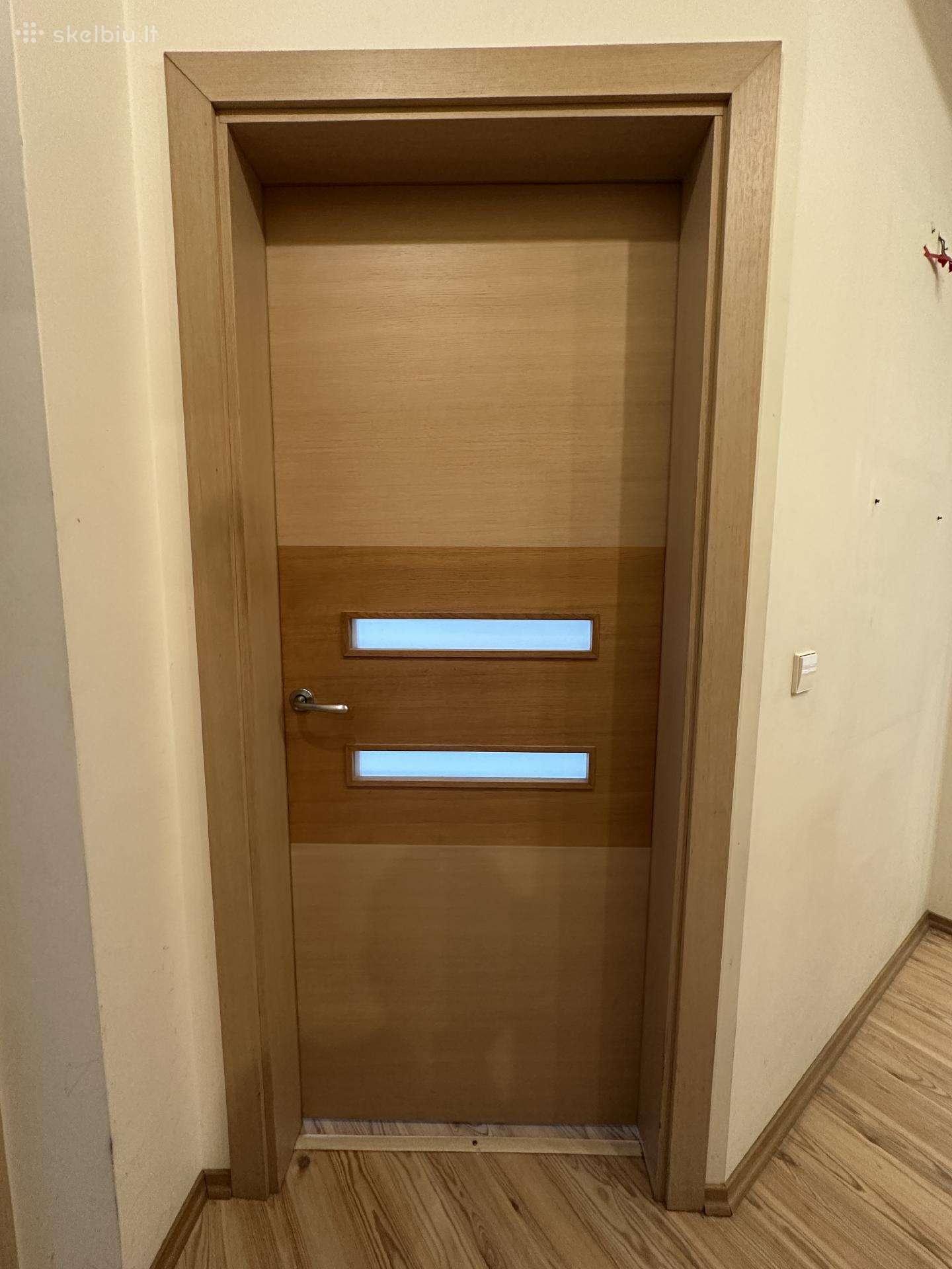 3 vidaus durys su staktomis, 80 210 cm