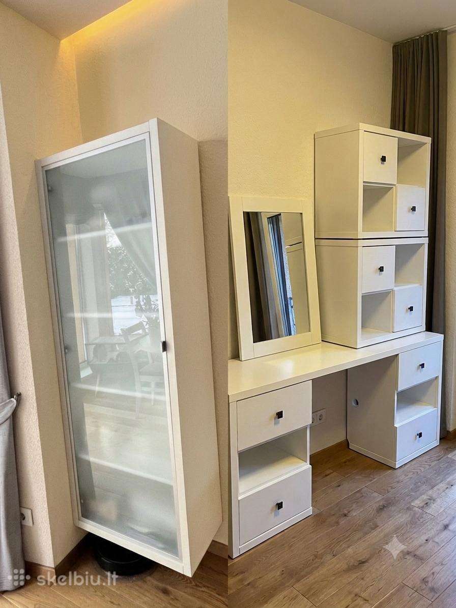 Miegamojo baldų komplektas