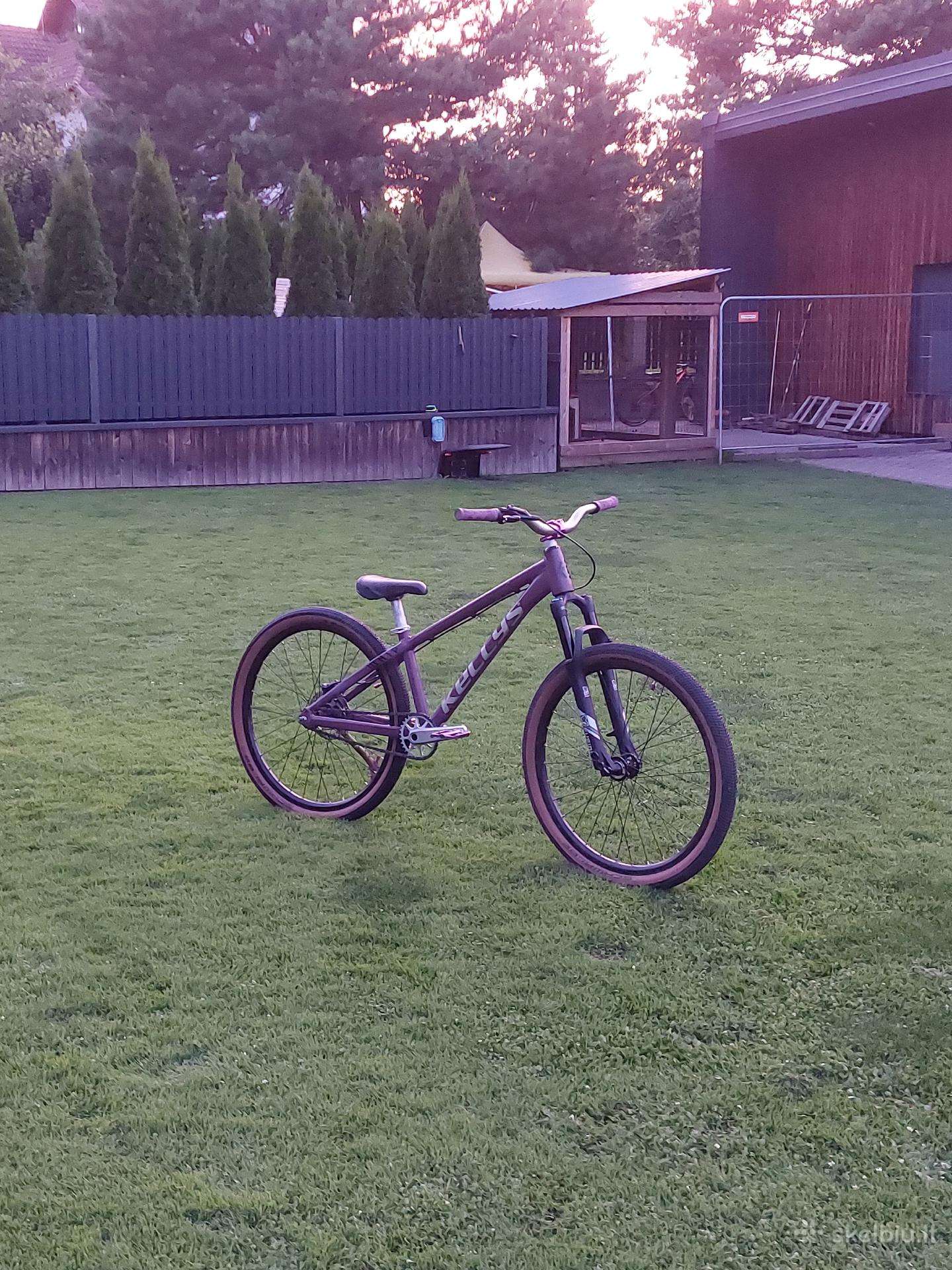 Dirt jumper/mainau
