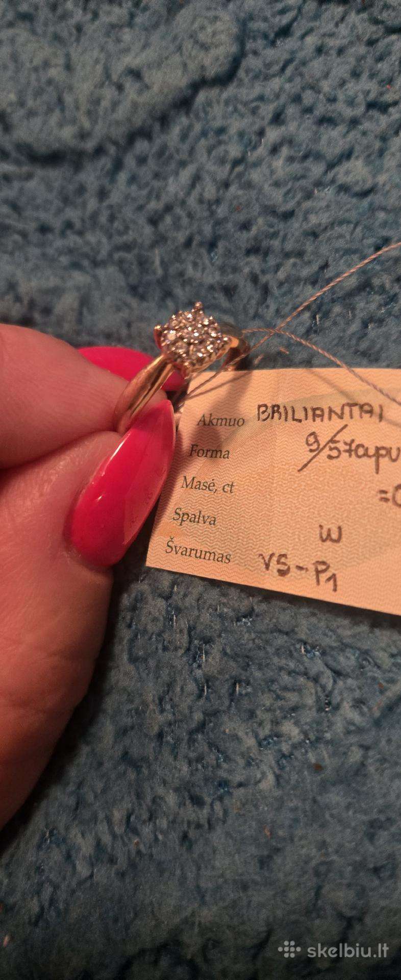 Parduodu žiedą su brilijantais