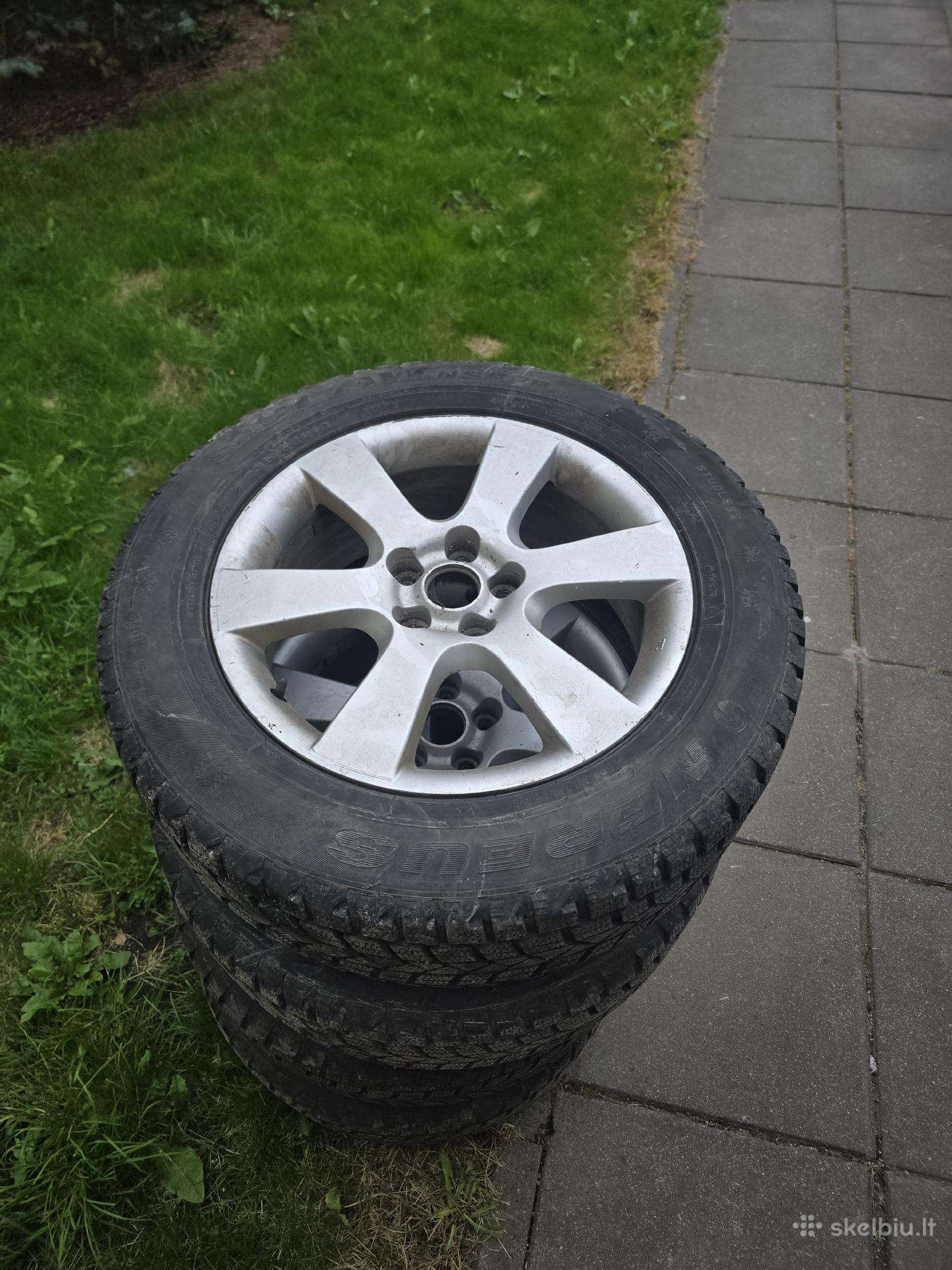Hyundai santafe r18 ratlankiai su padangomis
