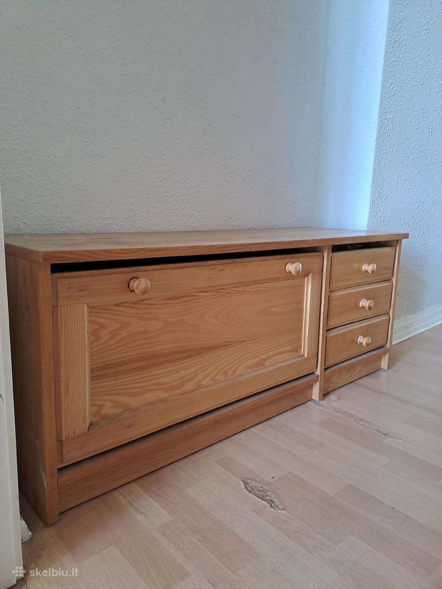 Komoda batu dėžė