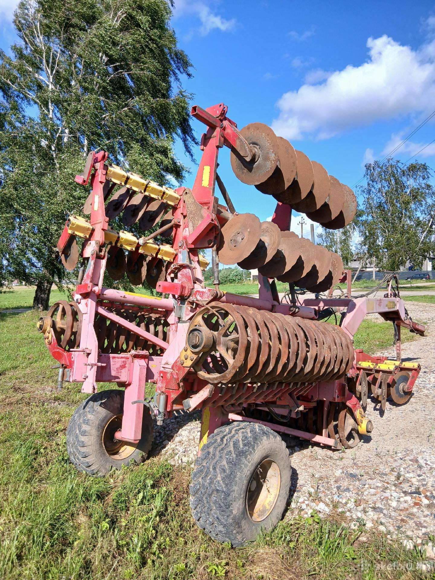 Parduodamas Vaderstad Carrier skutikas