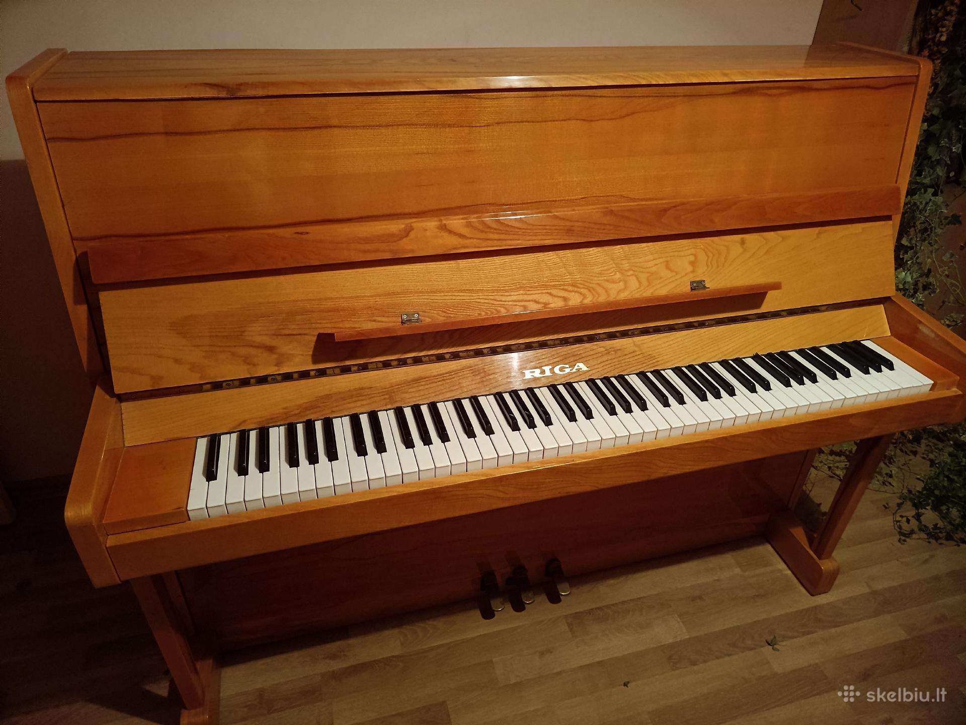 Parduodu pianiną Riga