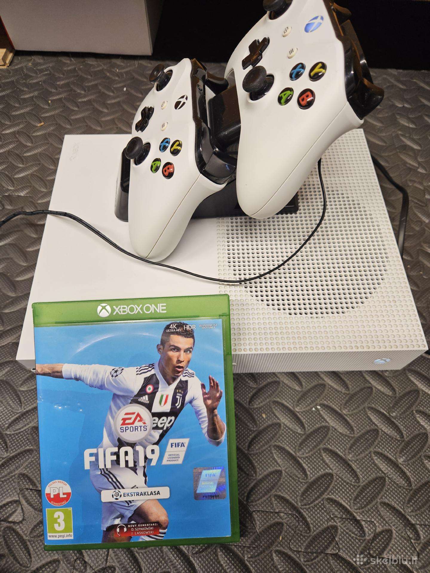 Xbox One S 1tb
