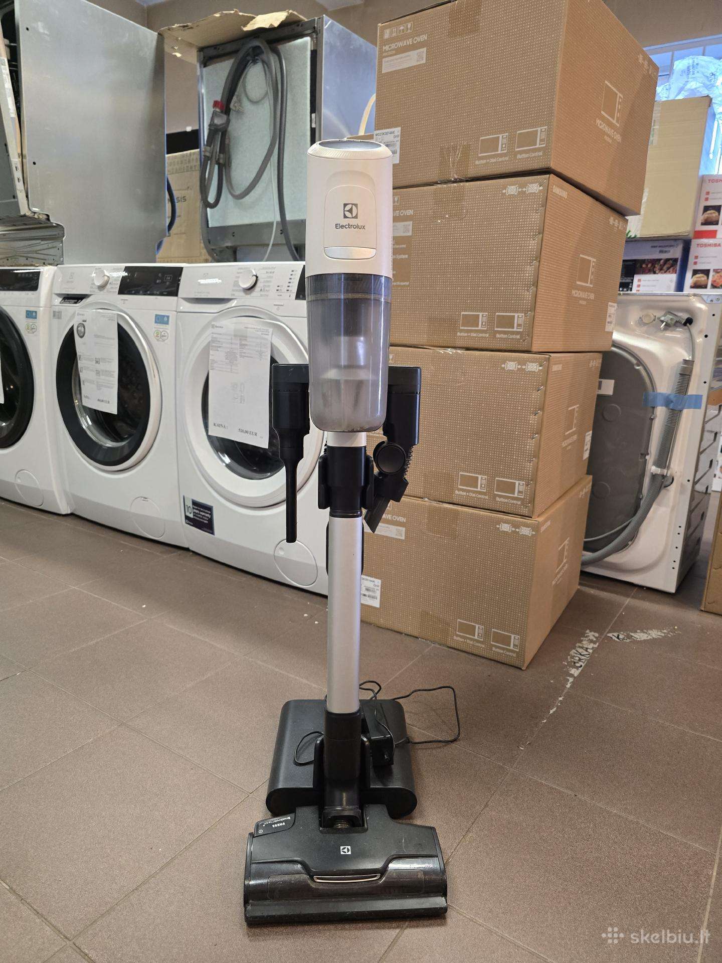 Dulkių siurblys šluota Electrolux Ep81hb25sh