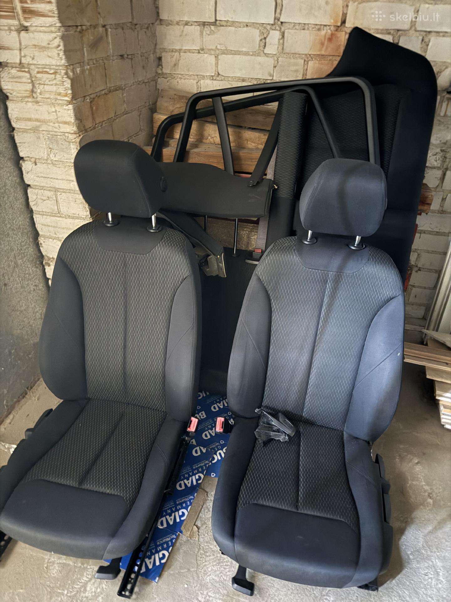 BMW 320 Sėdynių komplektas