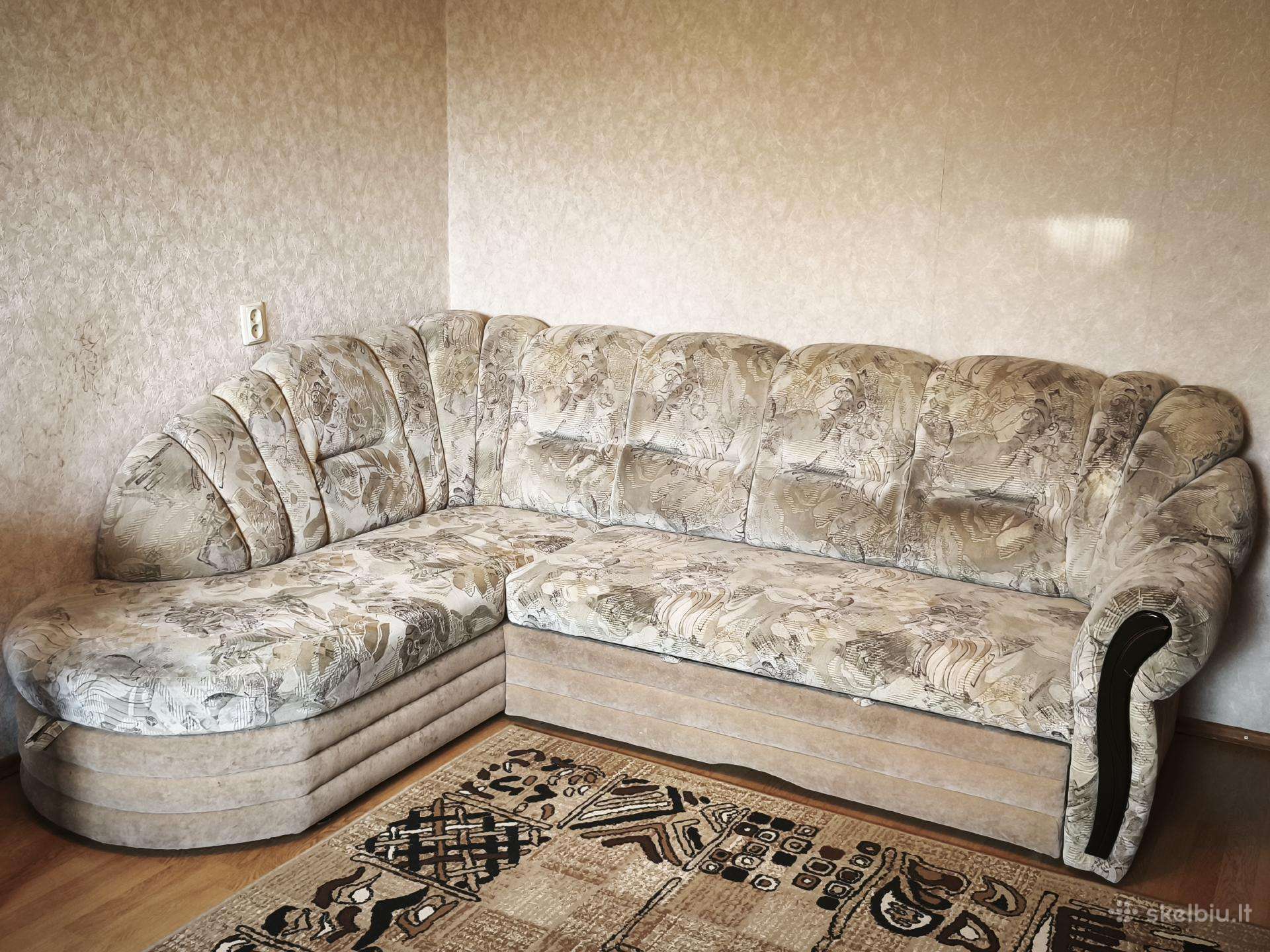 Kampinė sofa-lova