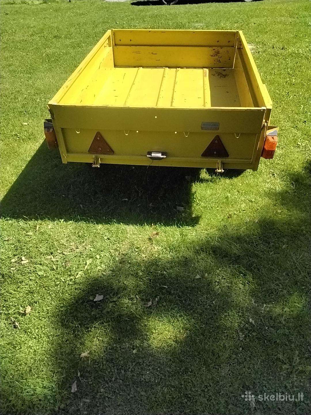 Traktoriukui ar motoblokui priekaba