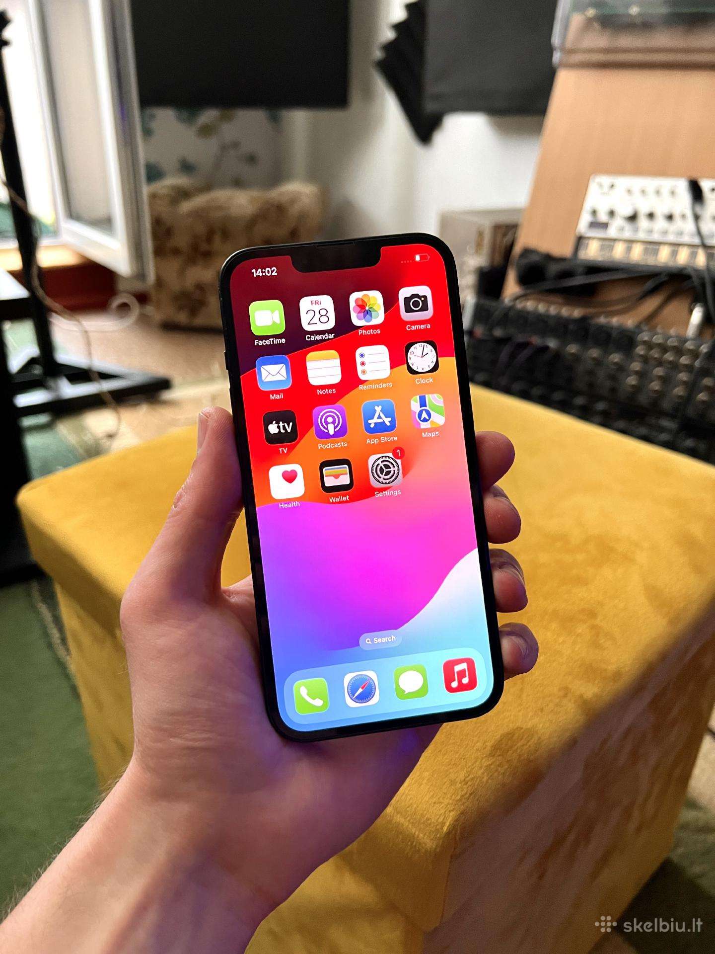 iPhone 14 Black