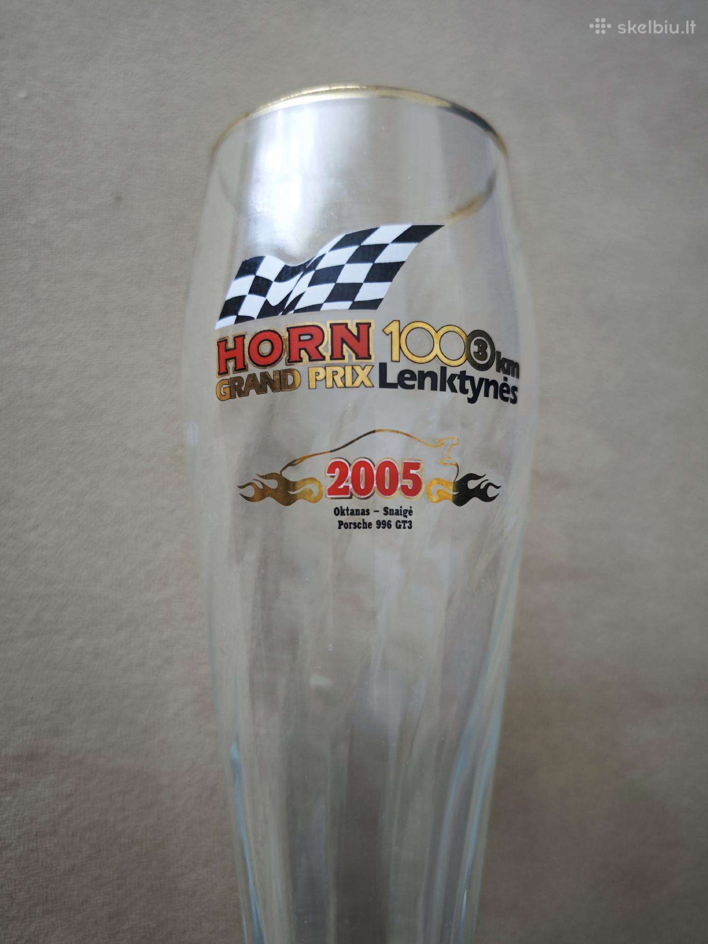 Horn 1003 km lenktynių bokalai