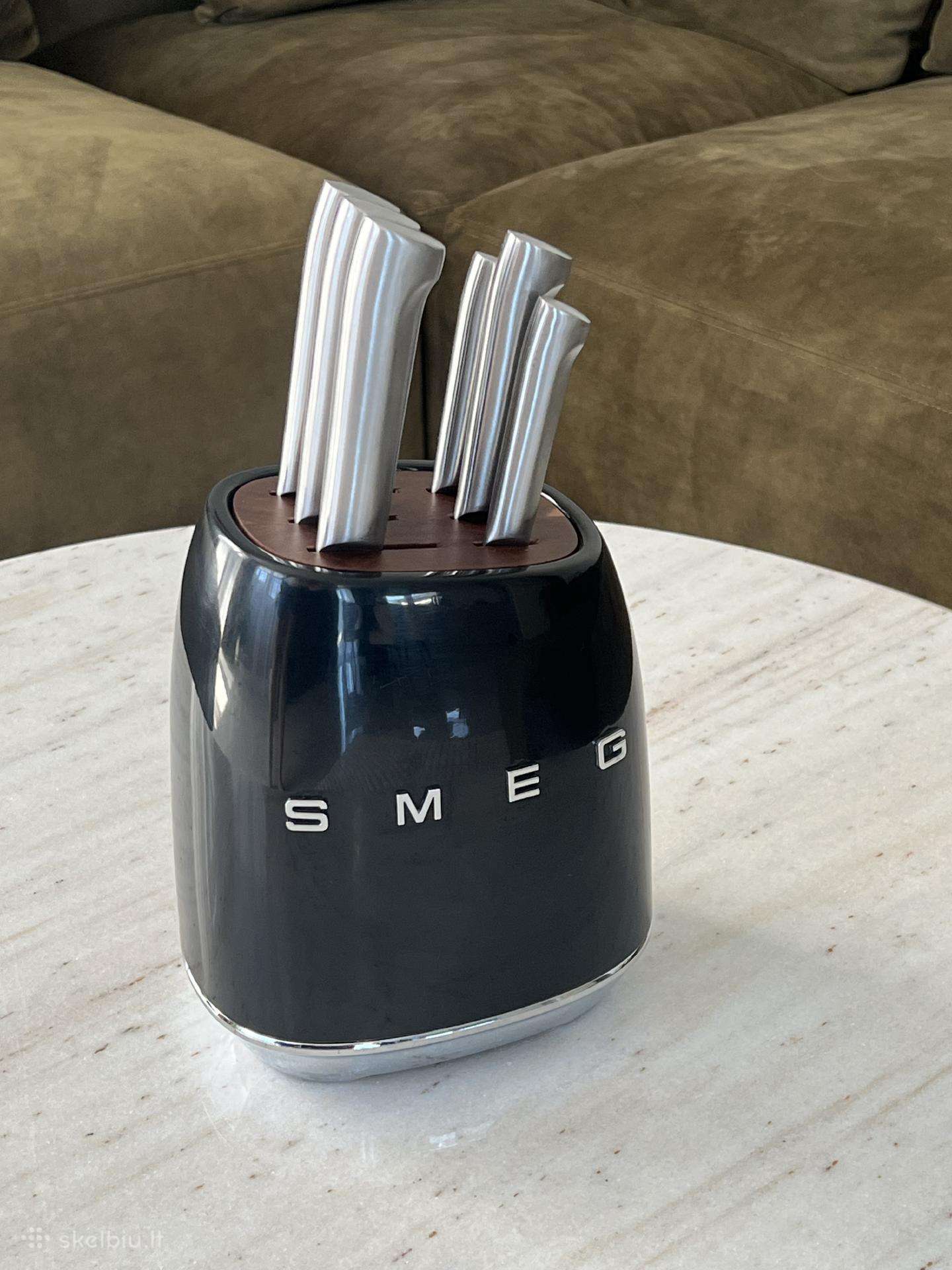 Smeg peiliu rinkinys su stovu