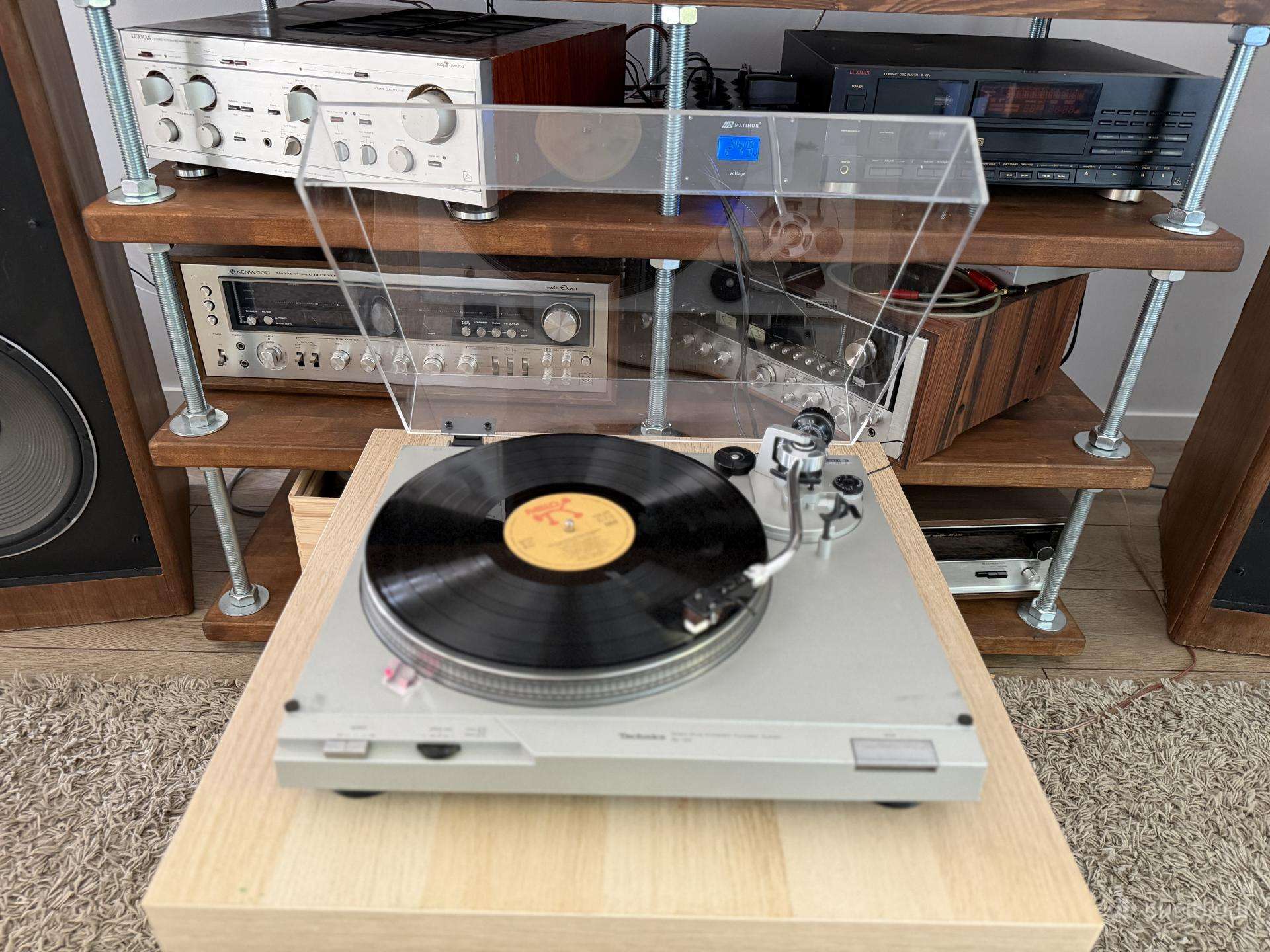 Patefonas Technics SL-d2