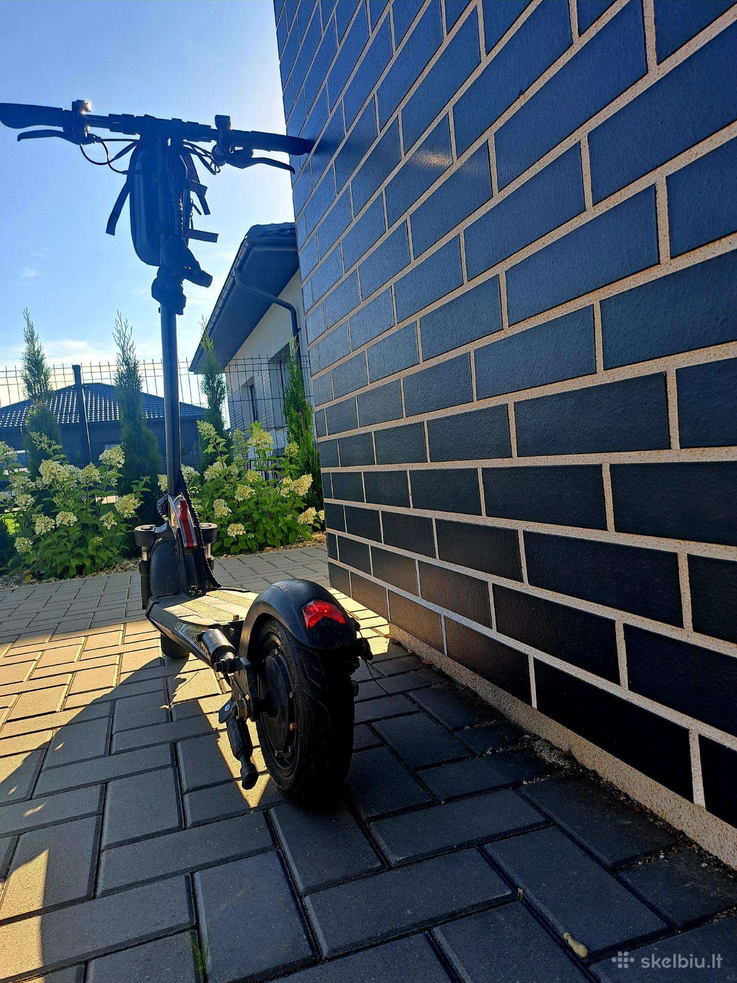 Electric scooter Beaster Scooter