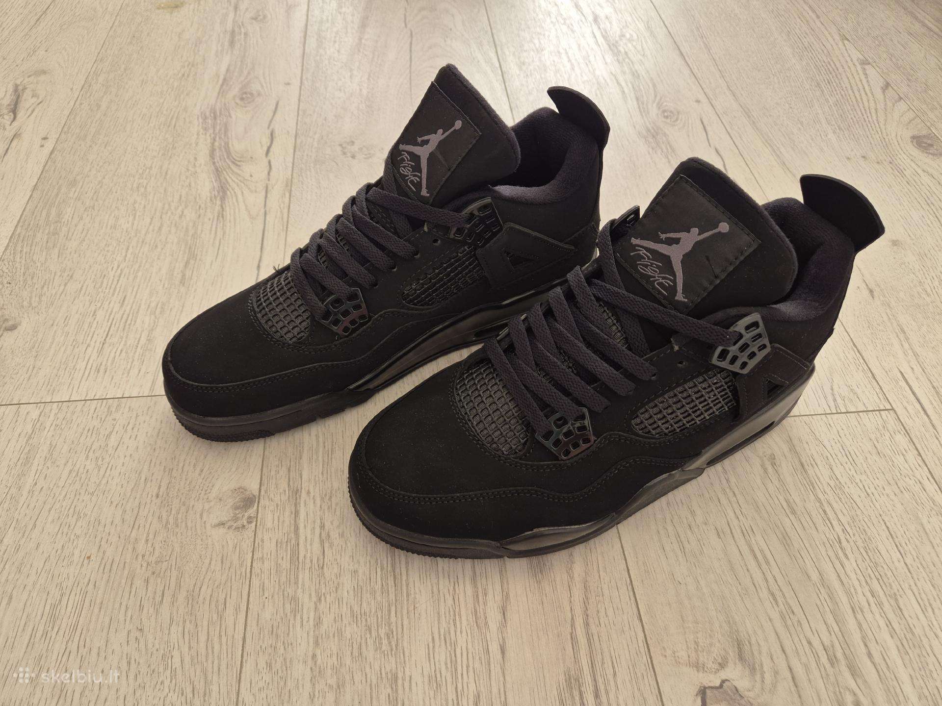 Jordan 4 Retro Black