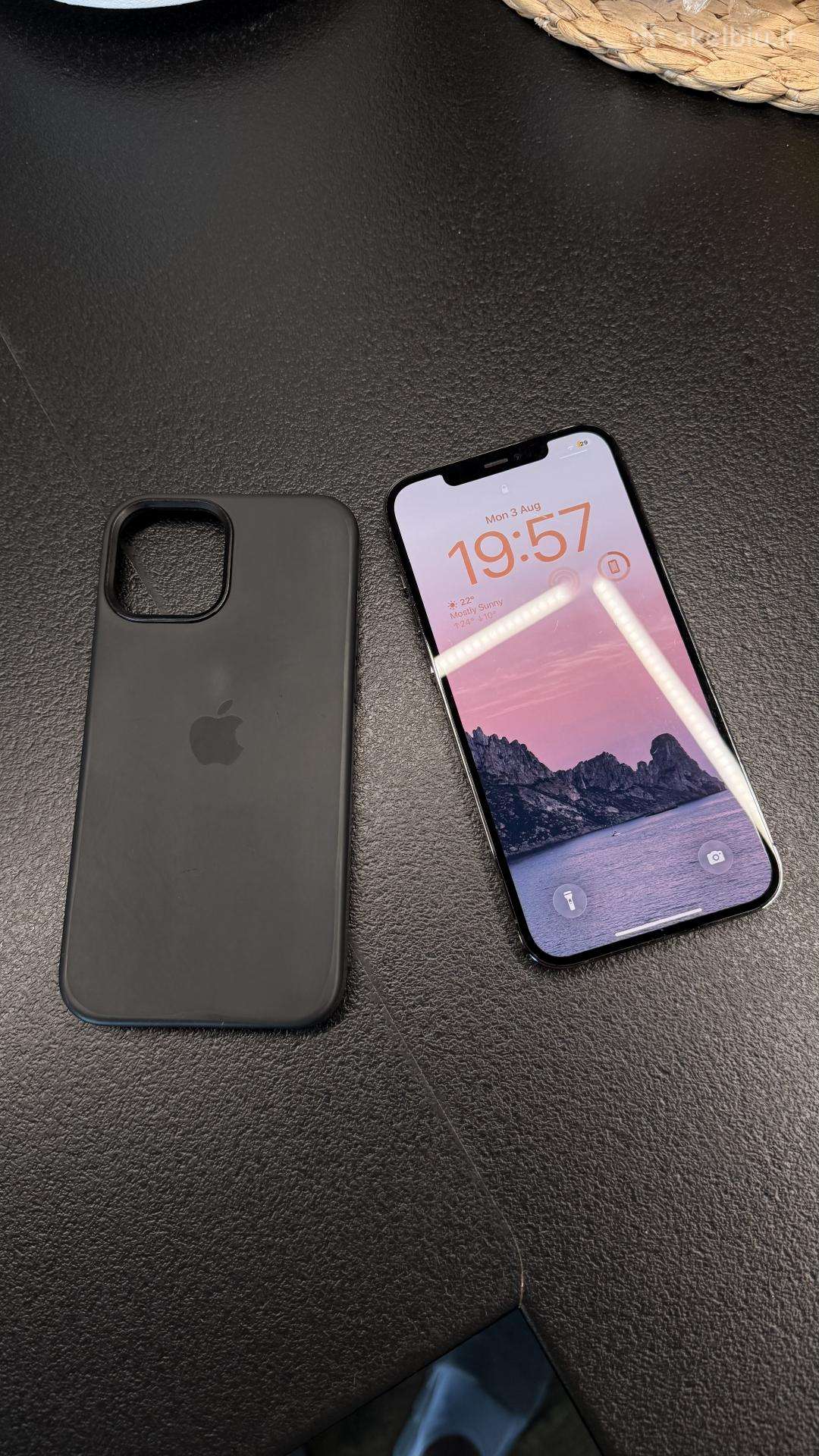 iPhone 12 Pro Max