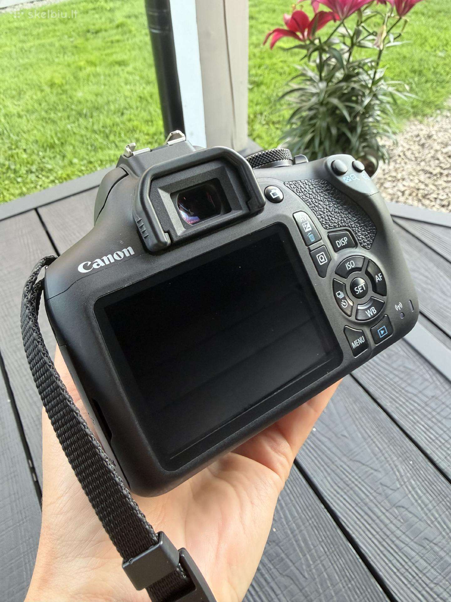 Canon EOS 2000d