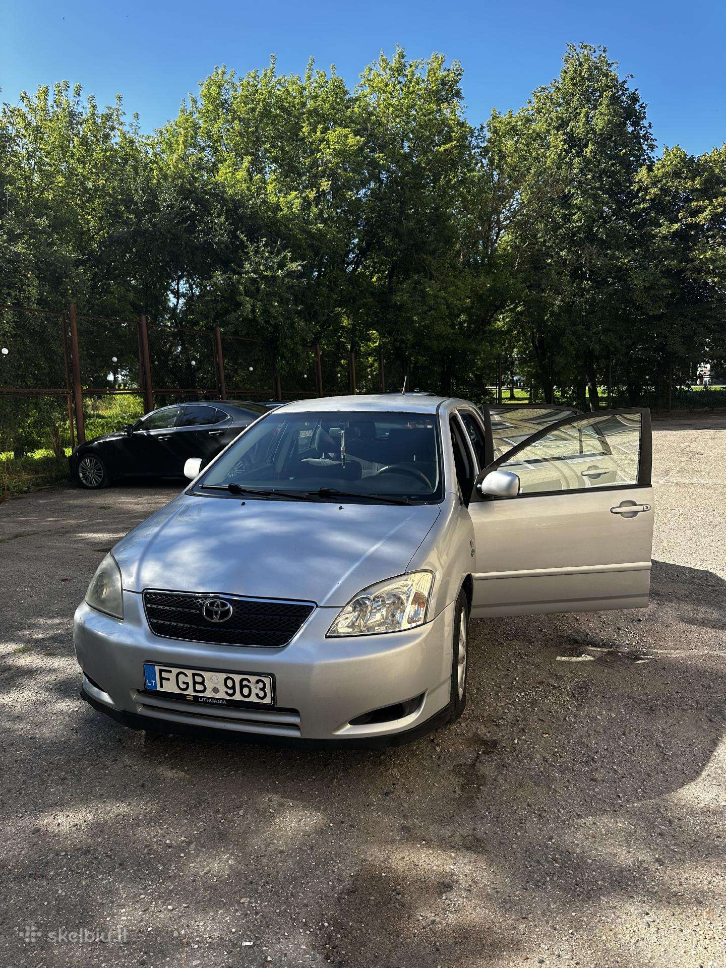 Parduodu automobilį „Toyota Corolla“