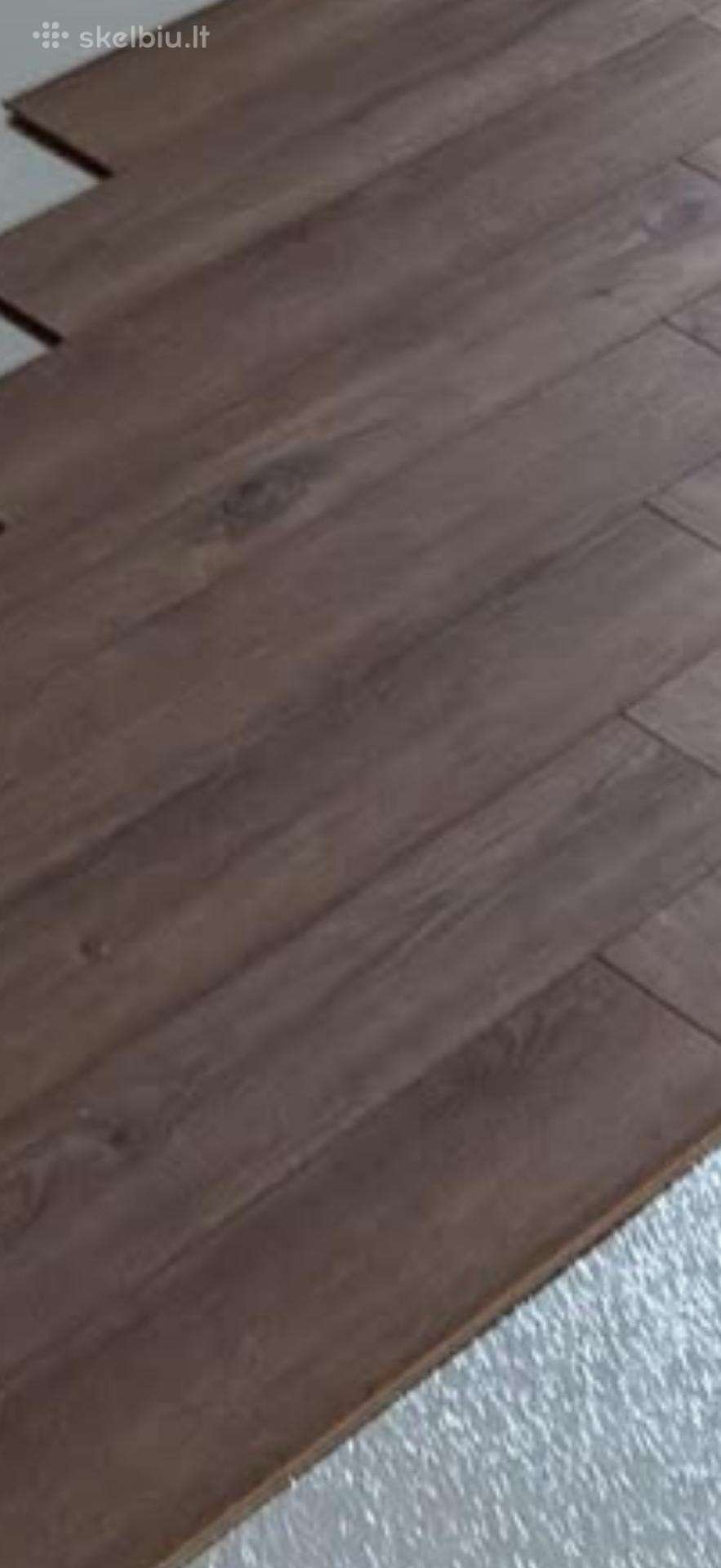 Laminatas eglute