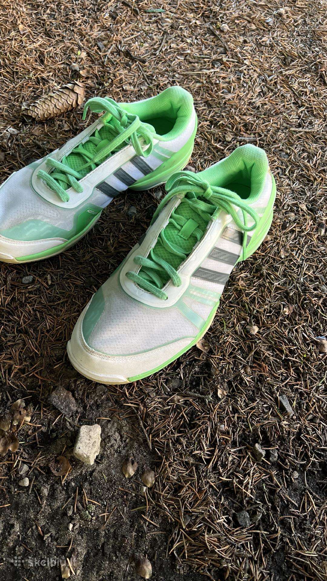 Adidas kedai 41 dydžio