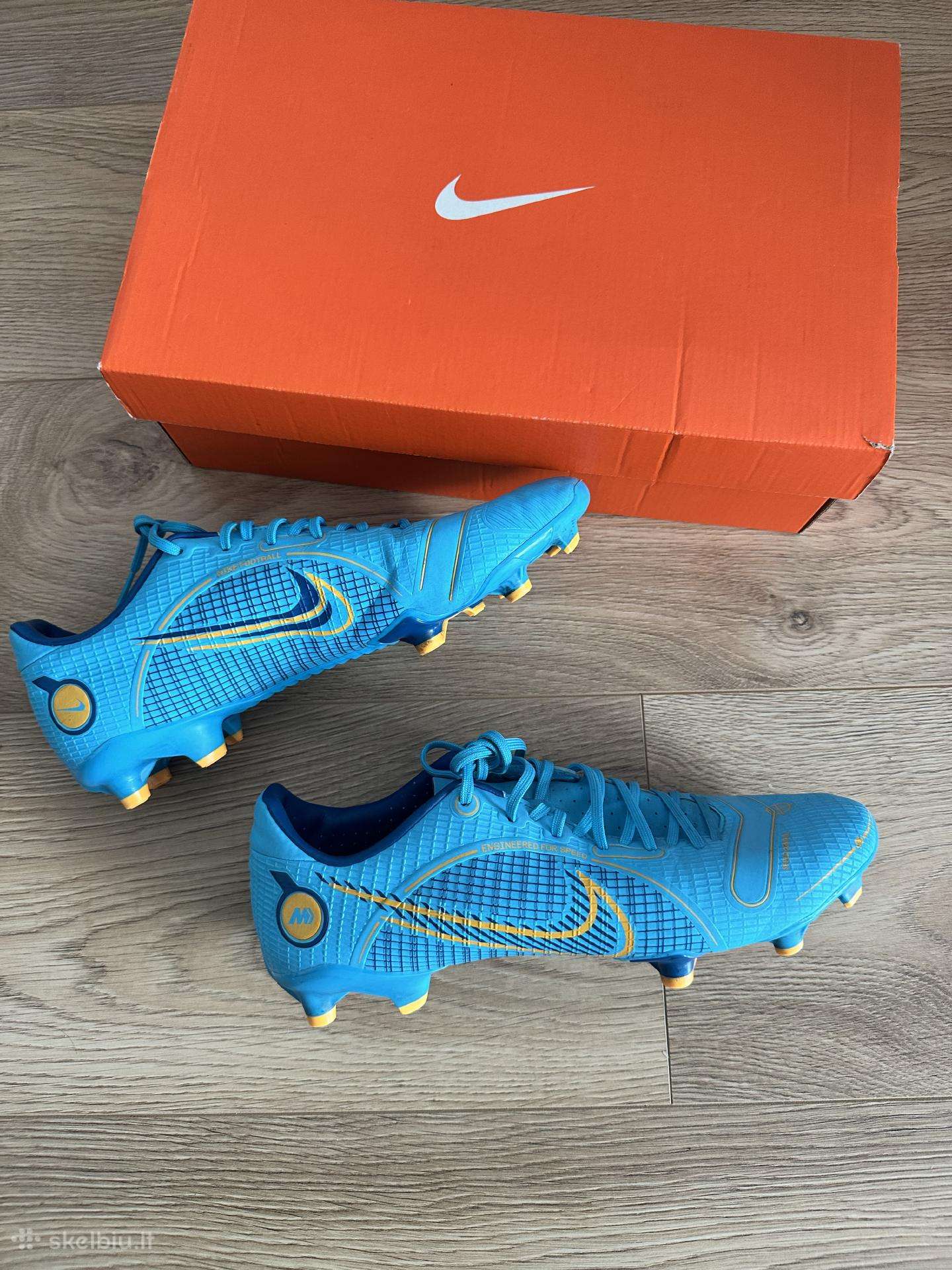 Nike football boots Mercurial