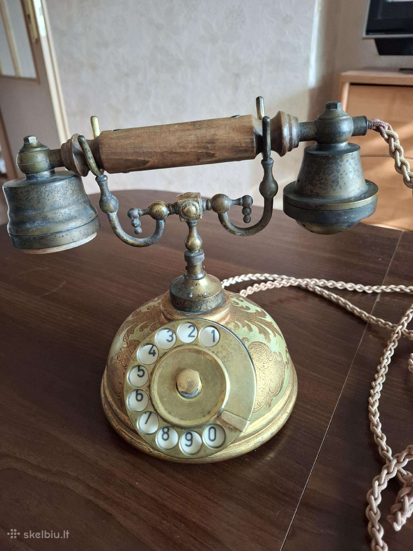 Vintažinis telefonas