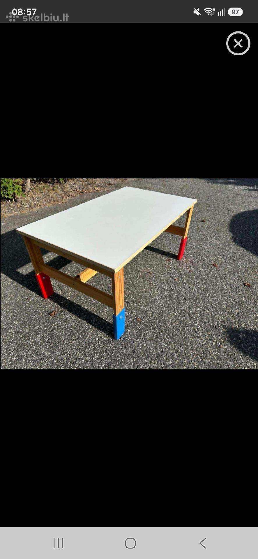 Reguliuojamas stalas