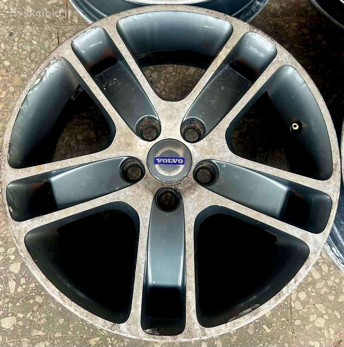 Volvo, light alloy, R17