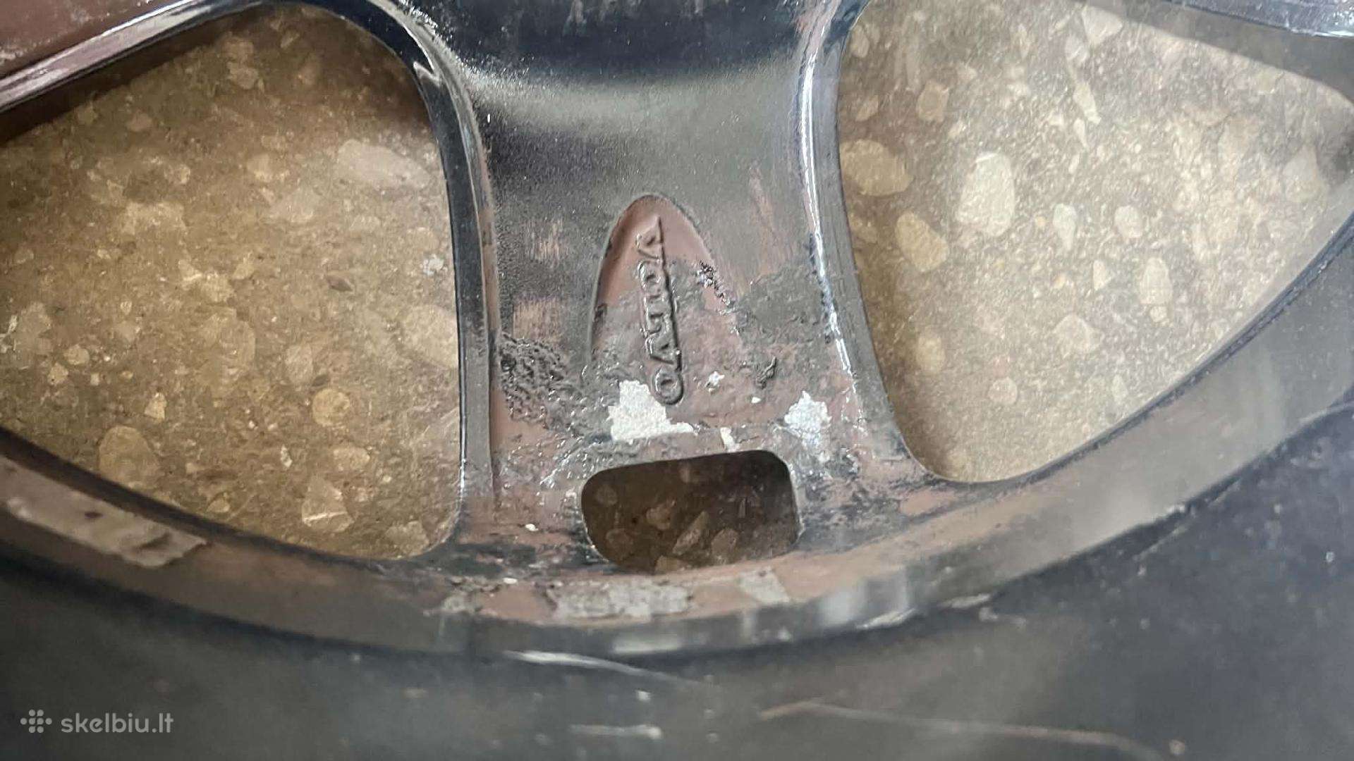 Volvo, light alloy, R17
