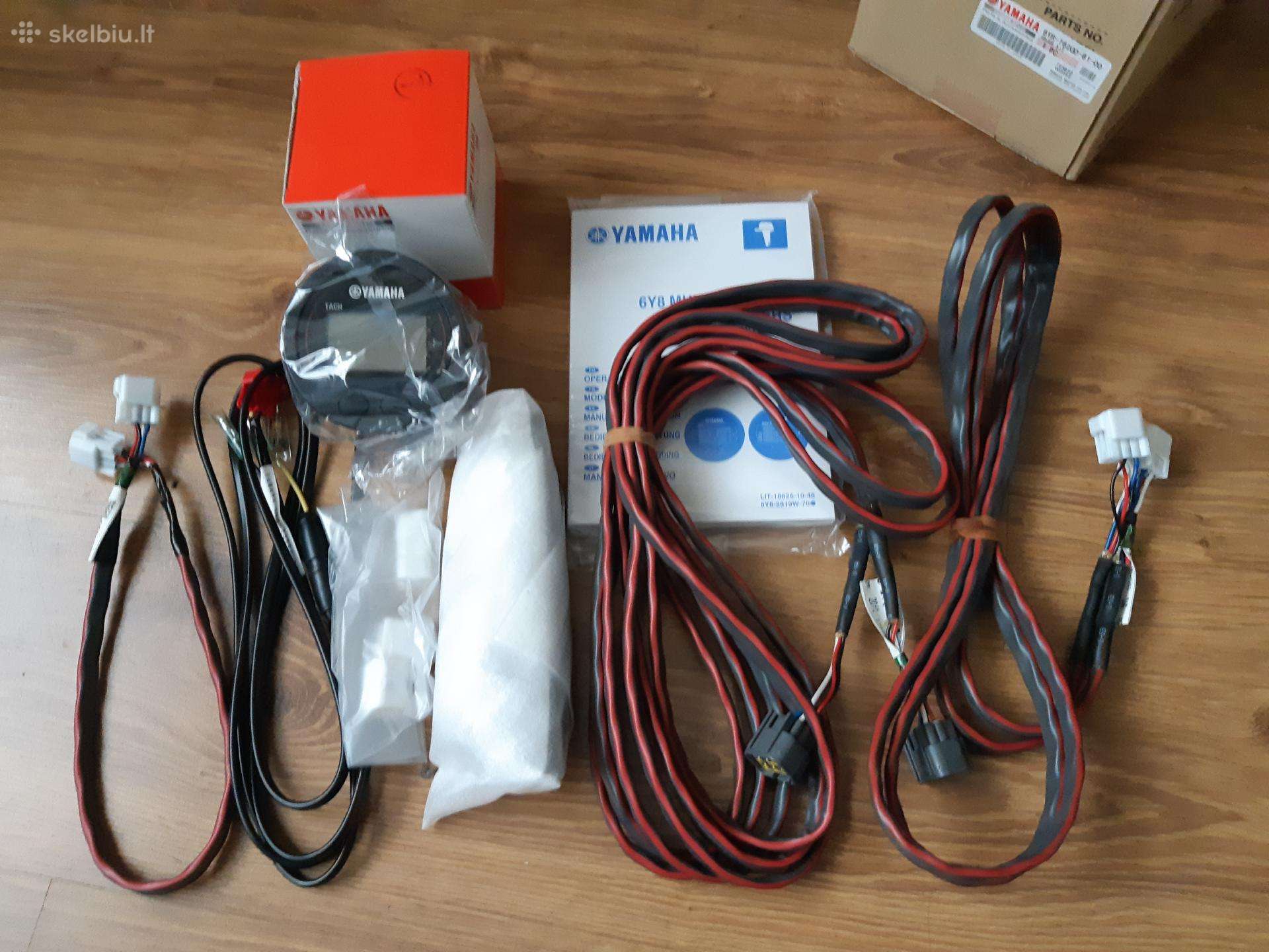 Yamaha 6y8 tachometras