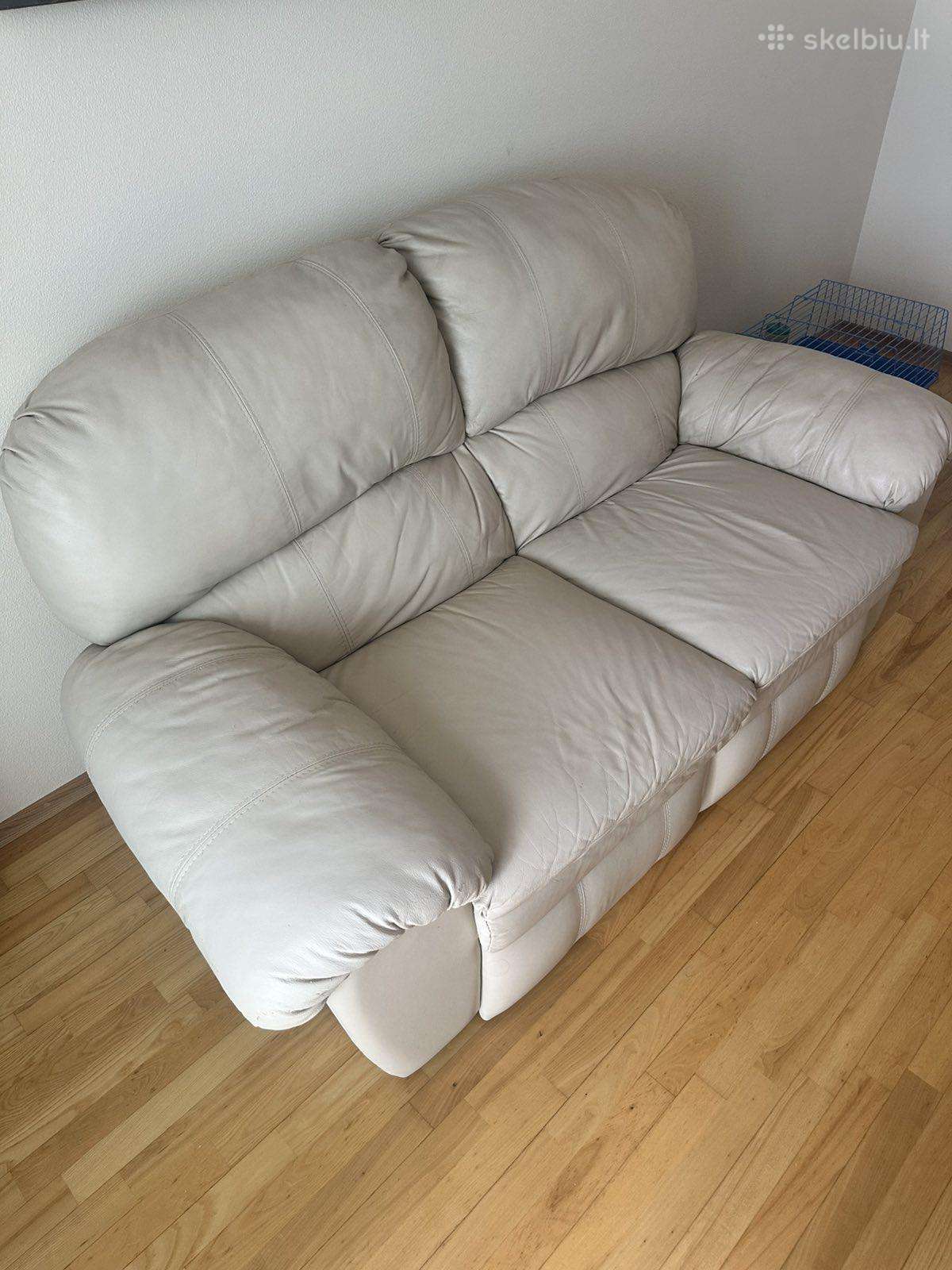 Dviejų dalių odinių baldų komplektas