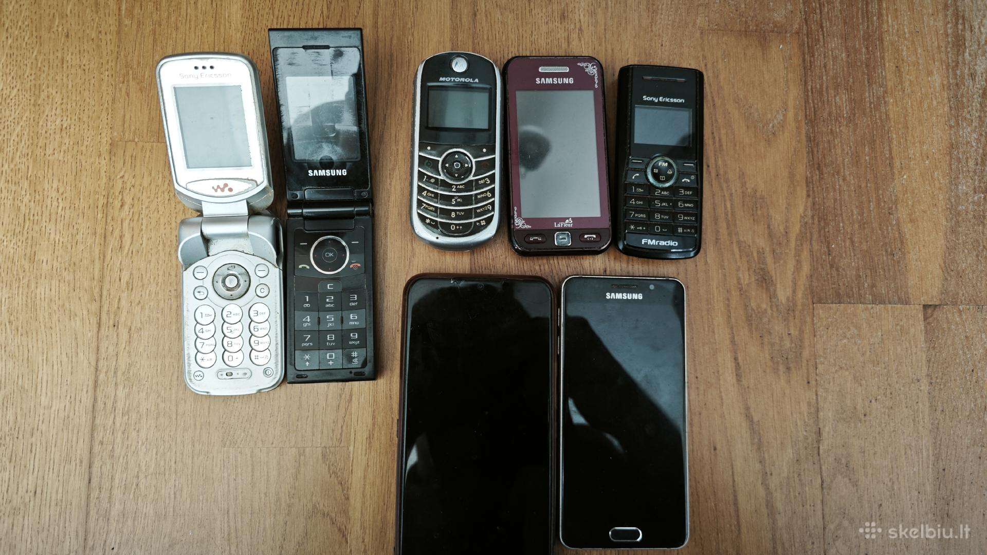 Senų telefonų lotas dalims / kolekcijai