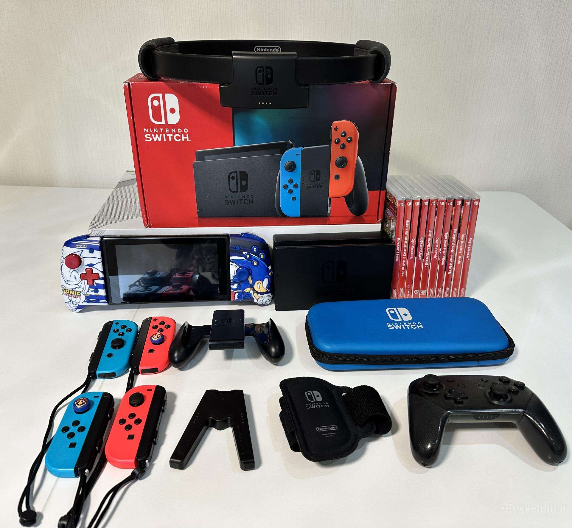Nintendo Switch su visais priedais