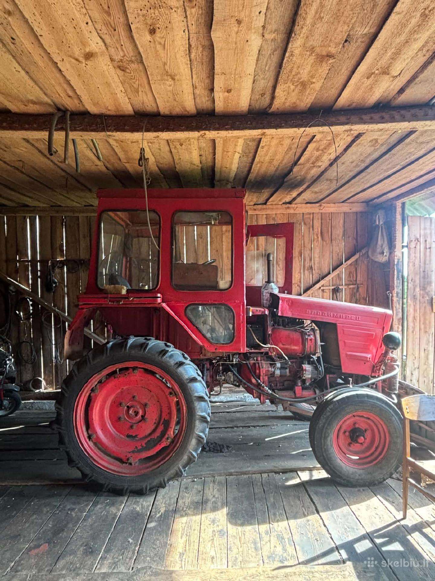 -Kita-, tractors