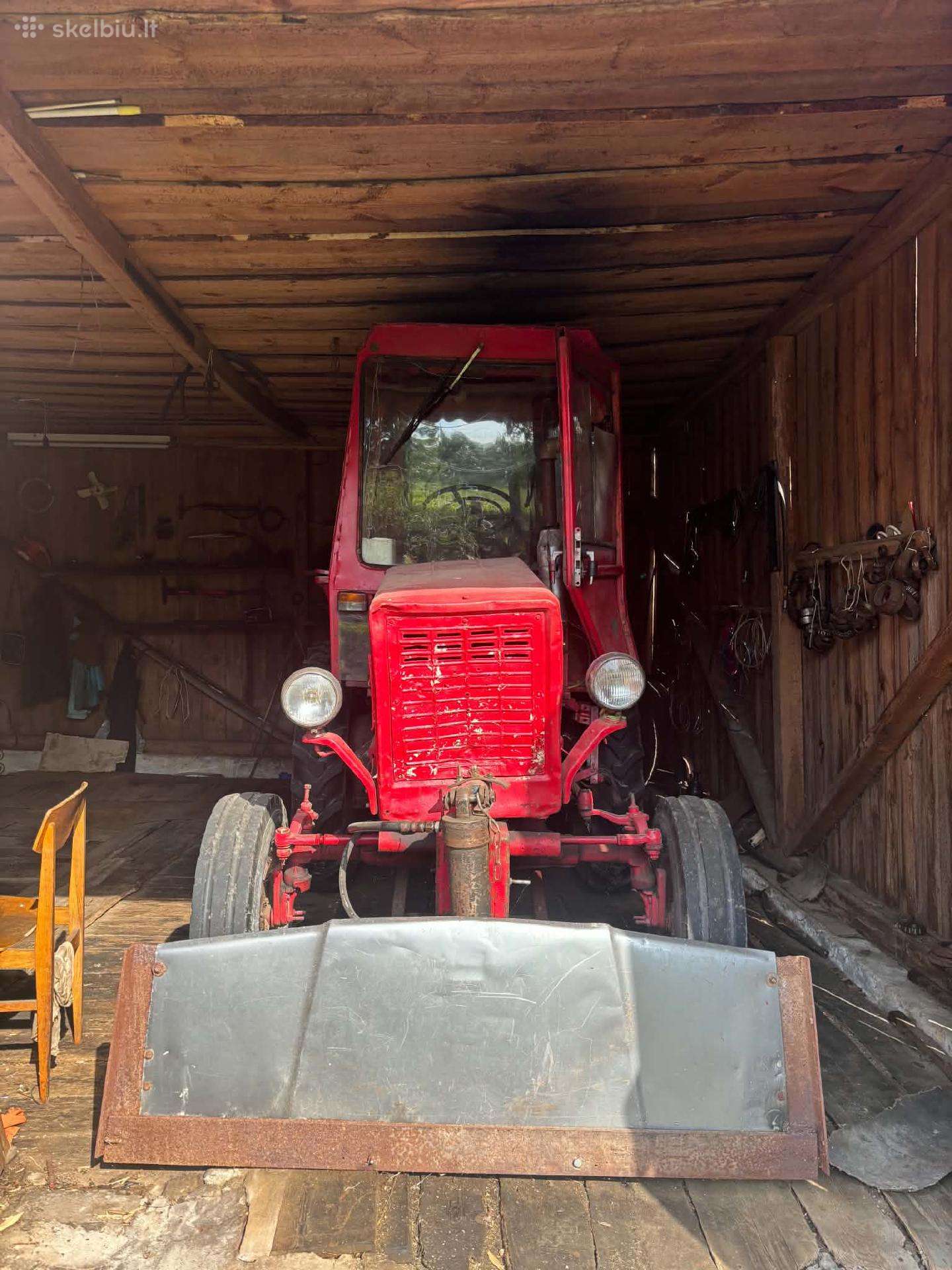 -Kita-, tractors