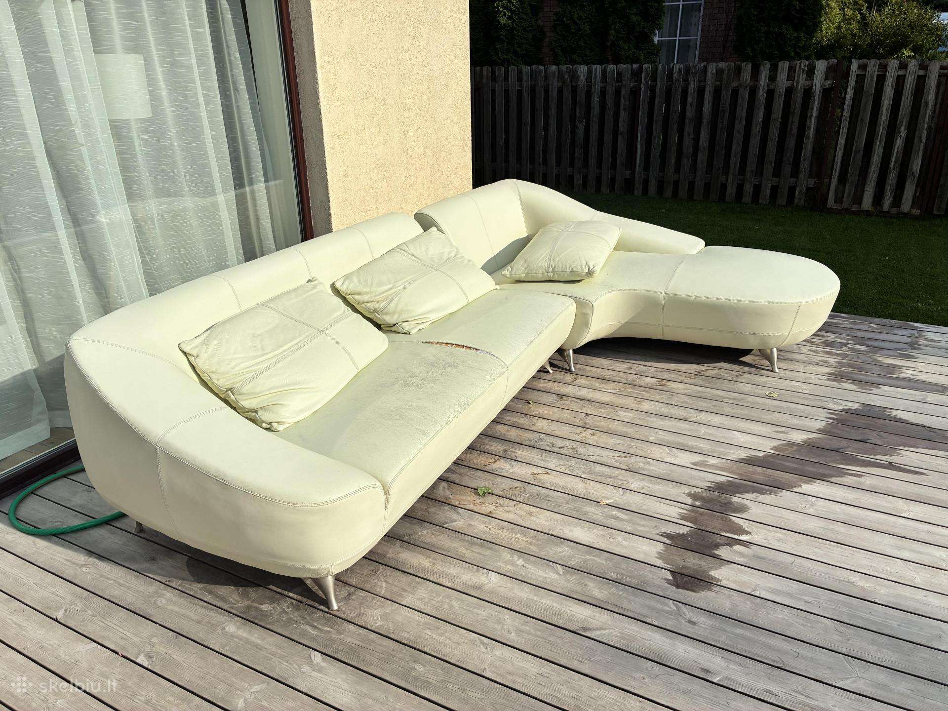 Dovanoju! Tikros odos sofa