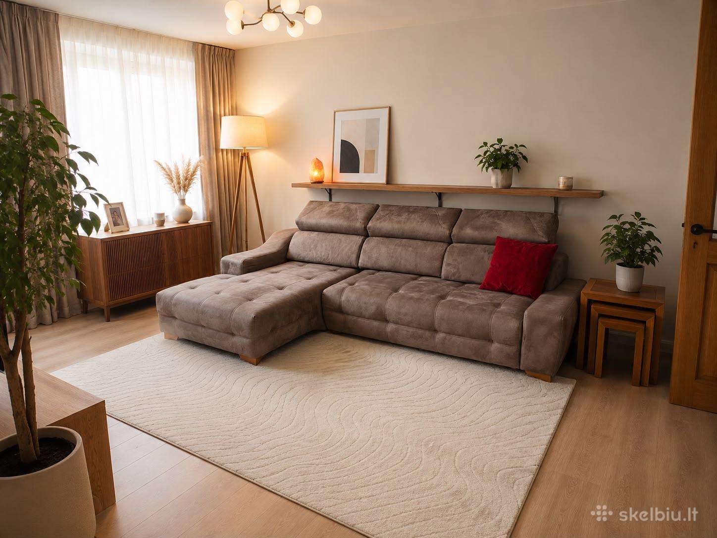 Magres baldų kampinė sofa