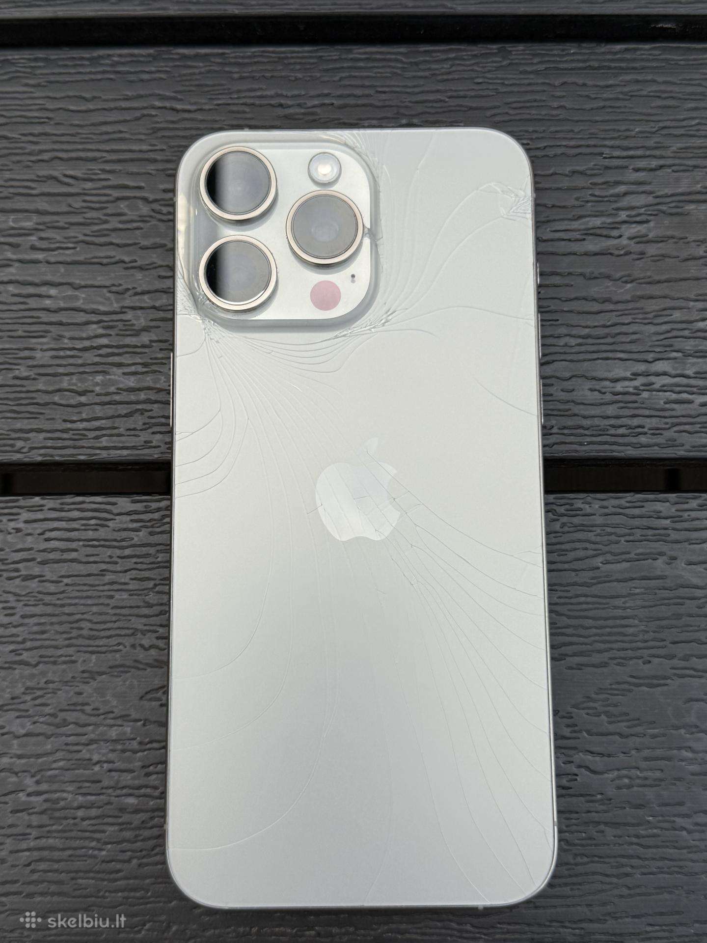 iPhone 15 Pro Max 256 GB