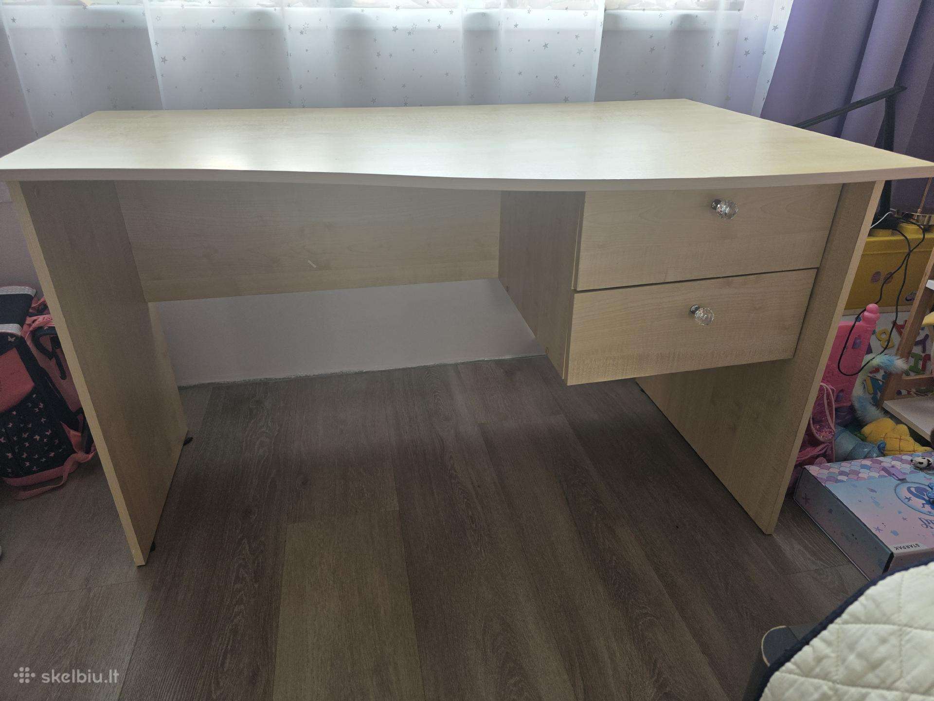 Rašomasis stalas