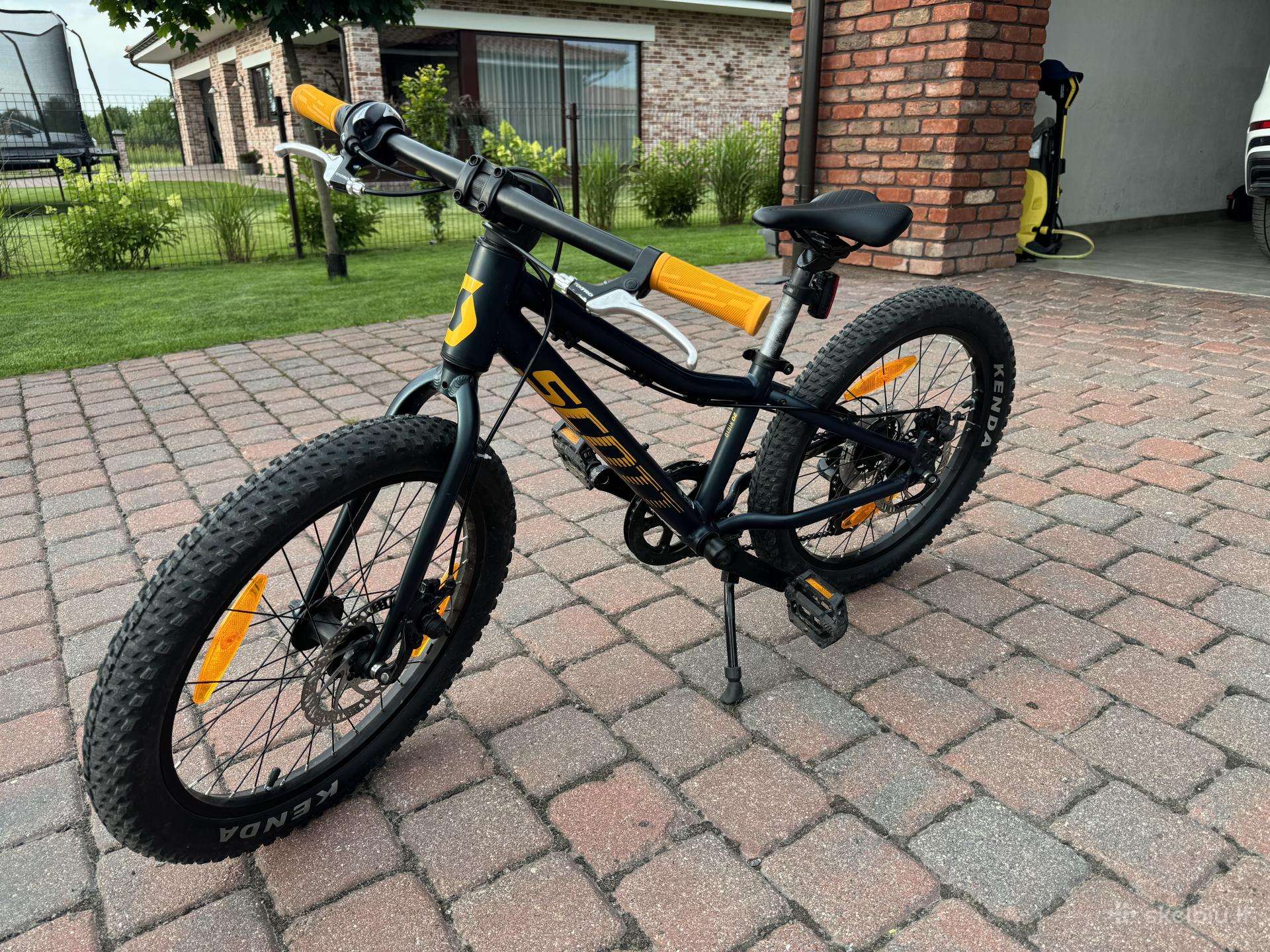 Scott Scale 20