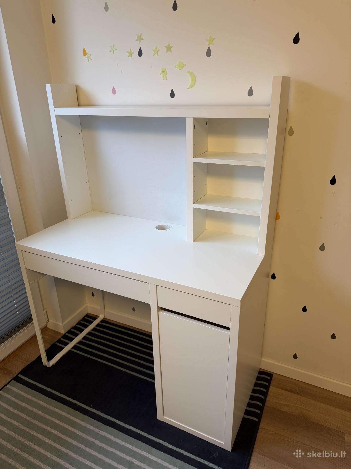 Parduodamas ikea rašomasis stalas