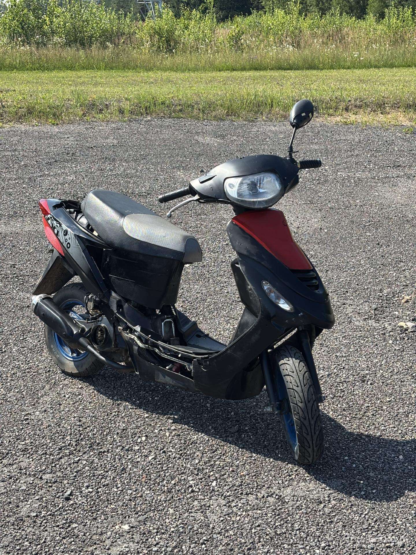 Parduodu motoroleri nesikuria